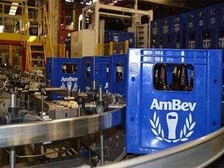 Linha de produção da Ambev - Foto: Ambev - Divulgação