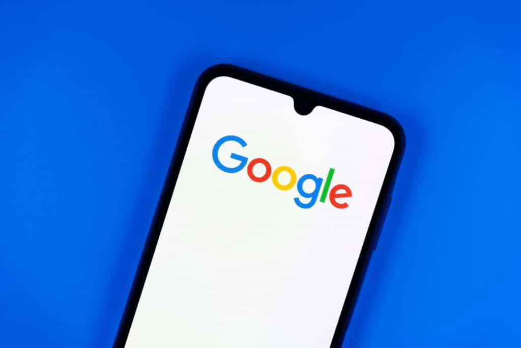Logo do Google em um smartphone