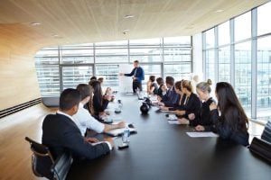 Segundo estudo, 93% dos executivos disseram querer substituir ao menos um conselheiro conselhos