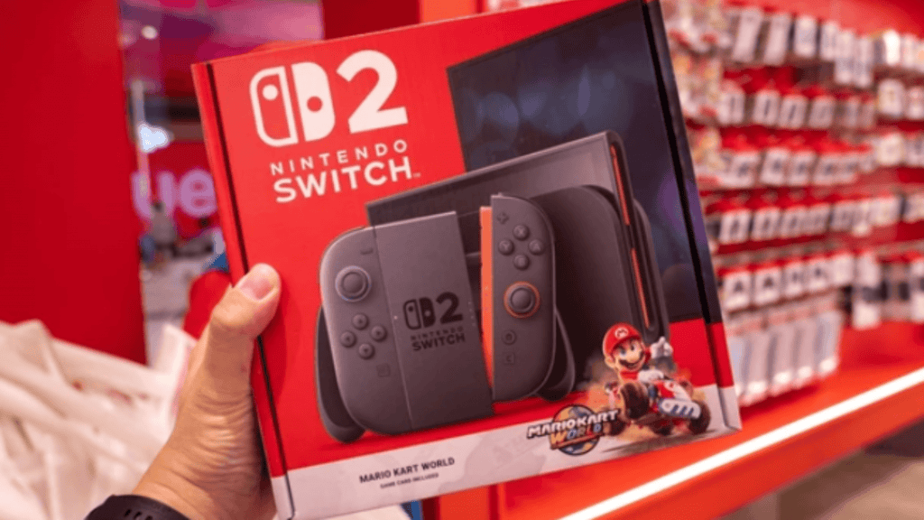 pessoa segurando uma caixa do console nintendo switch 2